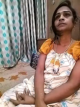 sweety telugu couple2027 online show from February 16, 5:26 am