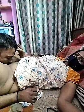 sweety telugu couple2027 online show from February 24, 7:52 pm