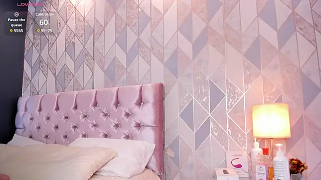 Candyy love1 online show from March 9, 1:37 pm