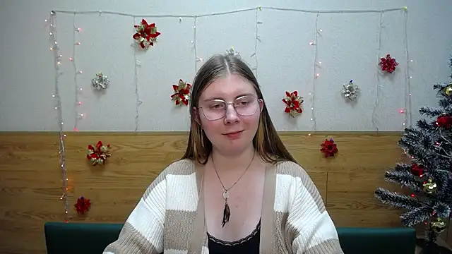 Snapshot of RysaKosaYlya chatting on December 27, 3:15 pm RysaKosaYlya online show from December 27, 3:15 pm