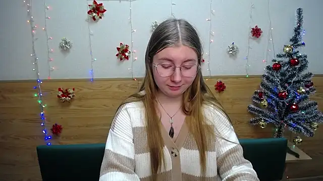 Snapshot of RysaKosaYlya chatting on January 16, 9:05 am RysaKosaYlya online show from January 16, 9:05 am