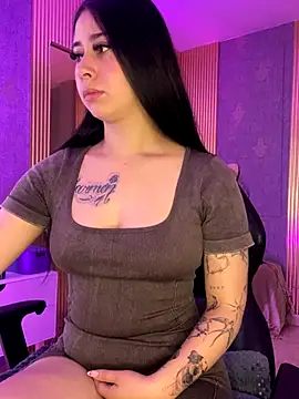 Zoee t online show from November 16, 3:45 am