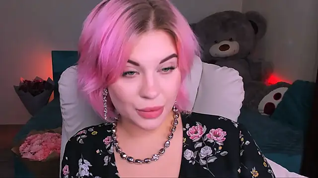 Snapshot of evaharve chatting on December 17, 12:56 am evaharve online show from December 17, 12:56 am