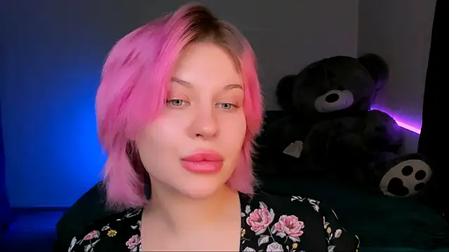 Snapshot of evaharve chatting on January 10, 10:15 pm evaharve online show from January 10, 10:15 pm