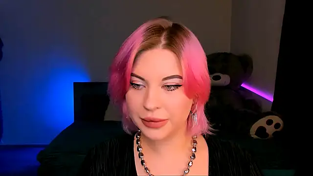 Snapshot of evaharve chatting on January 12, 10:43 pm evaharve online show from January 12, 10:43 pm