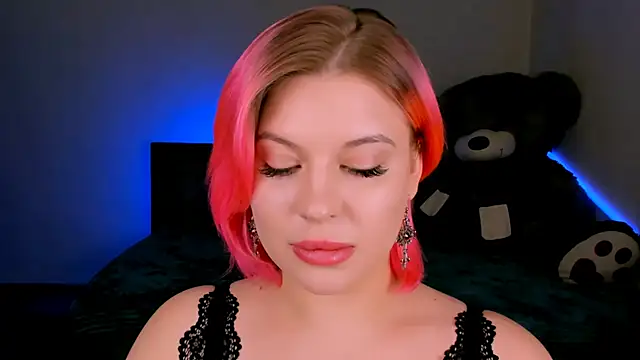 Snapshot of evaharve chatting on February 21, 7:34 am evaharve online show from February 21, 7:34 am