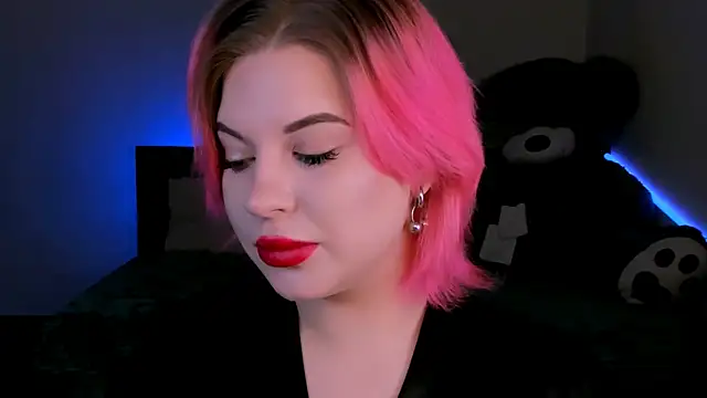 Snapshot of evaharve chatting on March 1, 4:26 am evaharve online show from March 1, 4:26 am