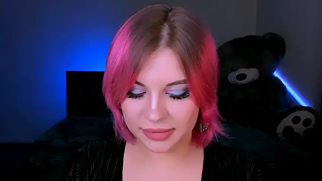 Snapshot of evaharve chatting on March 14, 11:11 pm evaharve online show from March 14, 11:11 pm