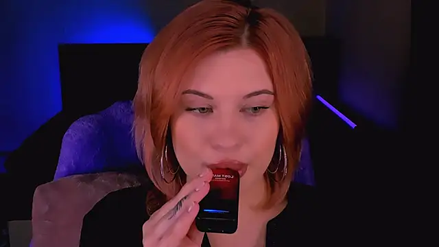 Snapshot of evaharve chatting on October 11, 6:12 am evaharve online show from October 11, 6:12 am