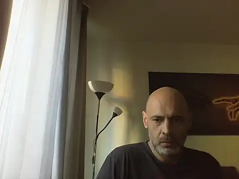 Snapshot of Avamereandmikel chatting on November 28, 2:53 pm Avamereandmikel online show from November 28, 2:53 pm