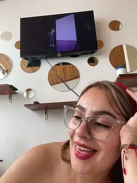 Gabriela-Parker  online show from February 9, 6:37 pm