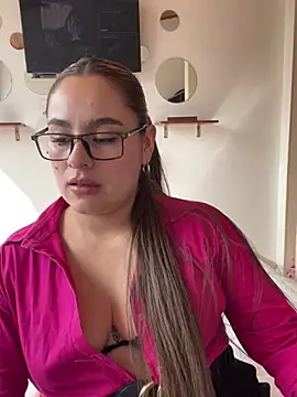 Gabriela-Parker  online show from March 17, 7:48 pm