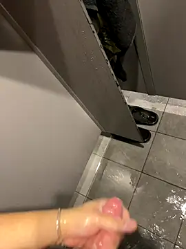 Loco42- online show from October 12, 1:21 pm