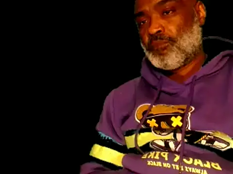 sinnernoir online show from January 7, 9:35 pm