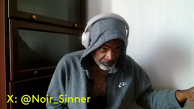 sinnernoir online show from May 2, 11:04 am