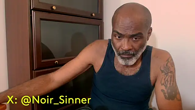 sinnernoir online show from May 13, 11:33 pm