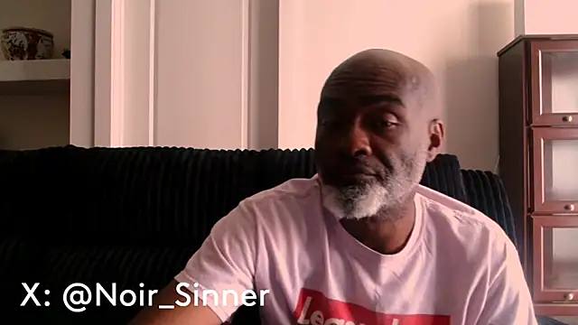 sinnernoir online show from June 17, 3:57 pm
