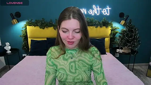 Snapshot of marie_reyes_ chatting on December 20, 2:29 am marie reyes online show from December 20, 2:29 am