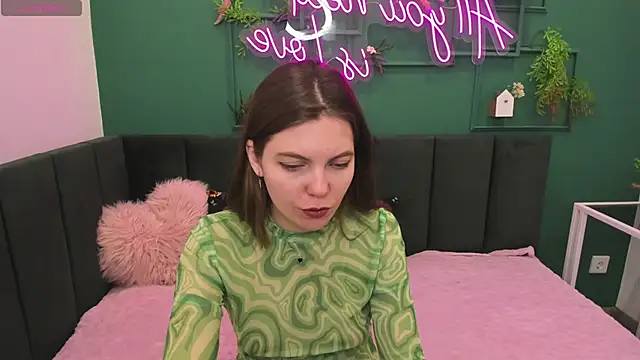 Snapshot of marie_reyes_ chatting on December 21, 1:46 am marie reyes online show from December 21, 1:46 am