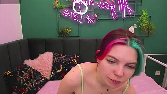 Snapshot of marie_reyes_ chatting on February 5, 2:16 am marie reyes online show from February 5, 2:16 am