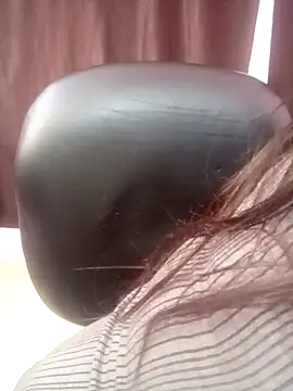 Snapshot of Cute-Anamika50 chatting on February 12, 10:14 am Cute-Anamika50 online show from February 12, 10:14 am