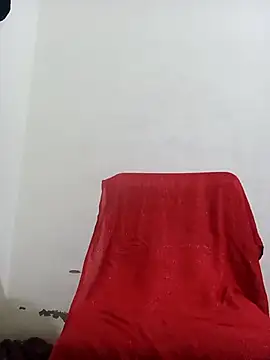 Snapshot of Cute-Aadhvita chatting on February 14, 10:04 pm Cute-Aadhvita online show from February 14, 10:04 pm