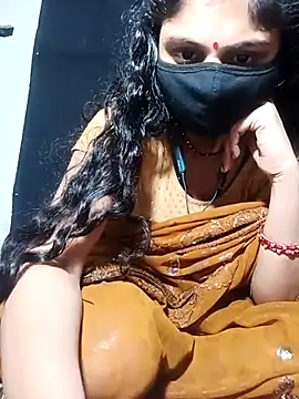 Snapshot of Cute-Aadhvita chatting on February 18, 9:09 pm Cute-Aadhvita online show from February 18, 9:09 pm