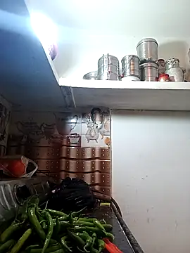 Snapshot of Cute-Aadhvita chatting on February 20, 2:18 am Cute-Aadhvita online show from February 20, 2:18 am