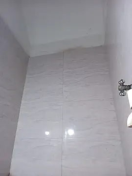 Snapshot of Cute-Aadhvita chatting on February 24, 12:30 am Cute-Aadhvita online show from February 24, 12:30 am