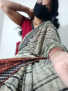 Snapshot of Cute-Aadhvita chatting on February 28, 11:47 am Cute-Aadhvita online show from February 28, 11:47 am