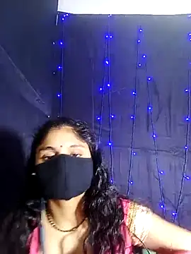 Snapshot of Cute-Aadhvita chatting on March 10, 9:29 pm Cute-Aadhvita online show from March 10, 9:29 pm