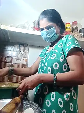 Snapshot of Cute-Aadhvita chatting on March 19, 4:57 am Cute-Aadhvita online show from March 19, 4:57 am