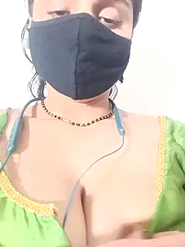 Snapshot of Cute-Aadhvita chatting on March 19, 9:17 am Cute-Aadhvita online show from March 19, 9:17 am