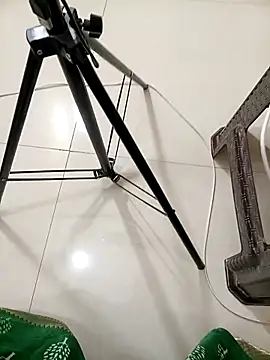 Snapshot of Cute-Aadhvita chatting on September 10, 5:02 pm Cute-Aadhvita online show from September 10, 5:02 pm