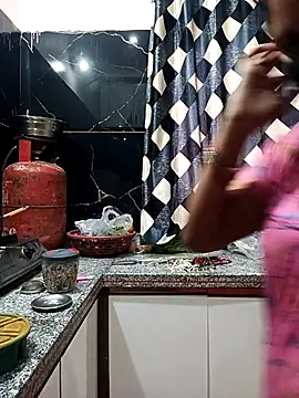 Cute-Aadhvita online show from February 6, 1:43 am