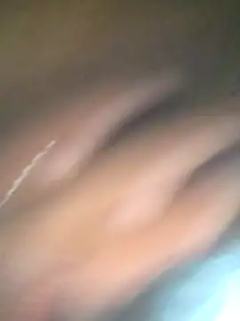 Snapshot of officiallonda01 chatting on November 1, 1:02 pm officiallonda01 online show from November 1, 1:02 pm