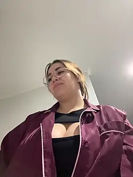 Snapshot of VikiDemi chatting on February 1, 7:12 pm VikiDemi online show from February 1, 7:12 pm