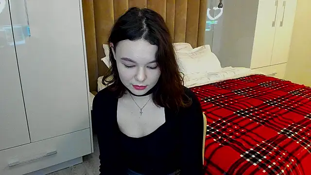 LovelyJane online show from December 17, 2:44 pm