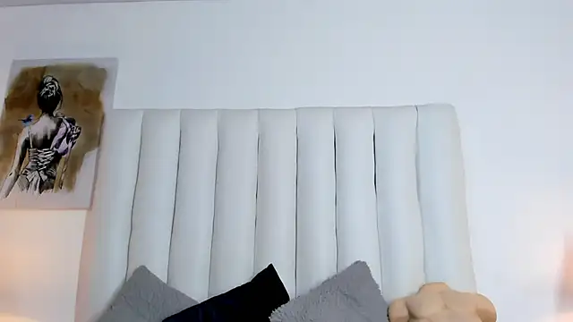 chloe wilson7 online show from May 7, 11:26 am