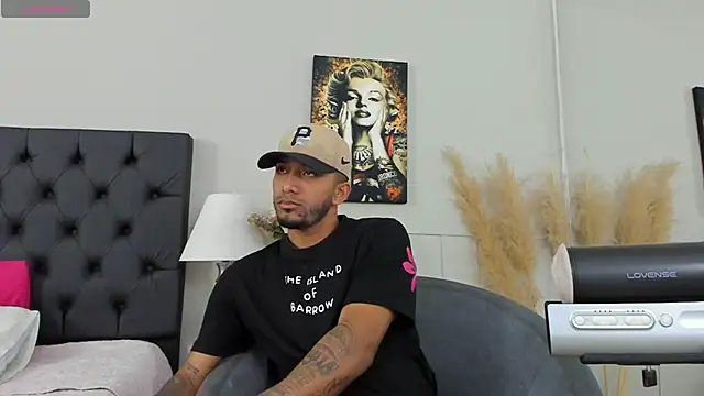 Robin Rief online show from March 12, 9:23 am