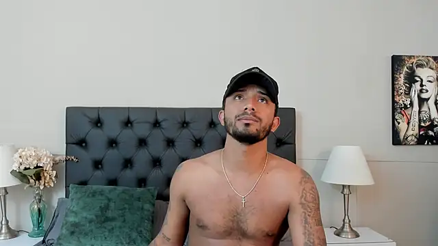 Robin Rief online show from September 24, 4:38 am