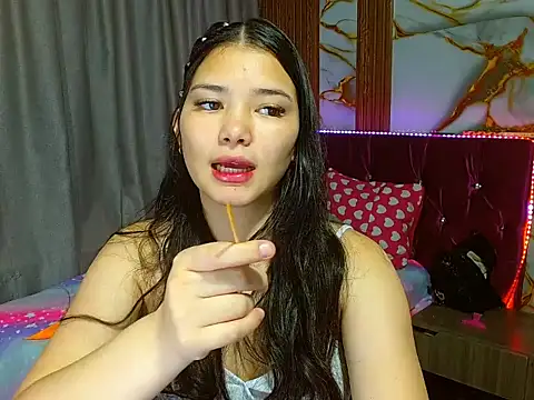 alissonwinx online show from July 29, 7:12 pm