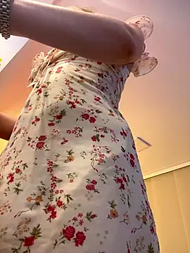 NicoleCut online show from January 9, 11:50 pm