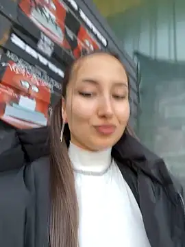 Snapshot of VelvetVixenI chatting on November 3, 1:45 pm VelvetVixenI online show from November 3, 1:45 pm