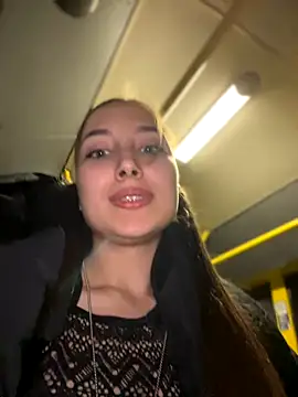 Snapshot of VelvetVixenI chatting on November 29, 6:55 pm VelvetVixenI online show from November 29, 6:55 pm