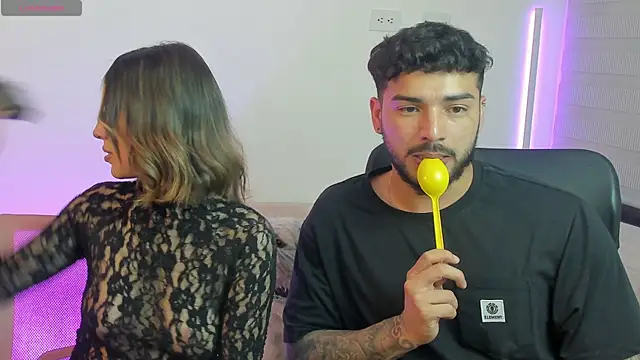 savage sweethearts online show from September 24, 1:20 am