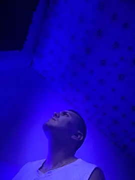 Snapshot of adam-rivera chatting on October 9, 8:12 am adam-rivera online show from October 9, 8:12 am