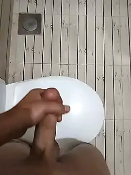 ahme bebo online show from December 11, 8:18 pm