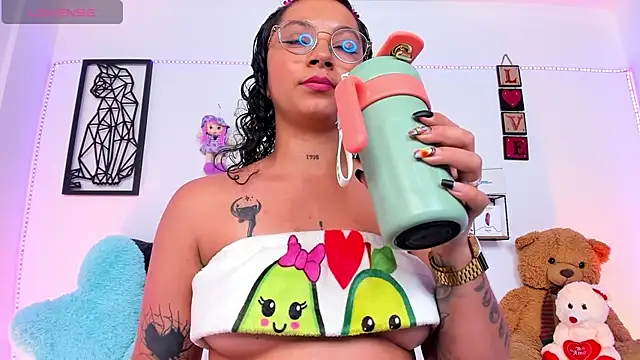 Mari Sweett online show from January 16, 12:23 am