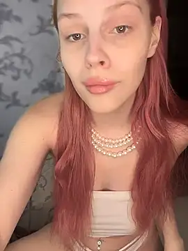 liahstormi  online show from December 27, 11:21 pm